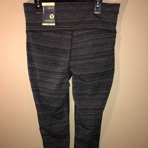 Xersion Capri